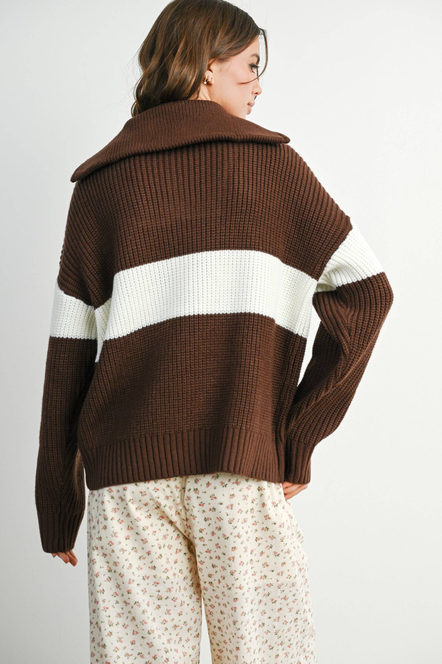 Brown Pullover