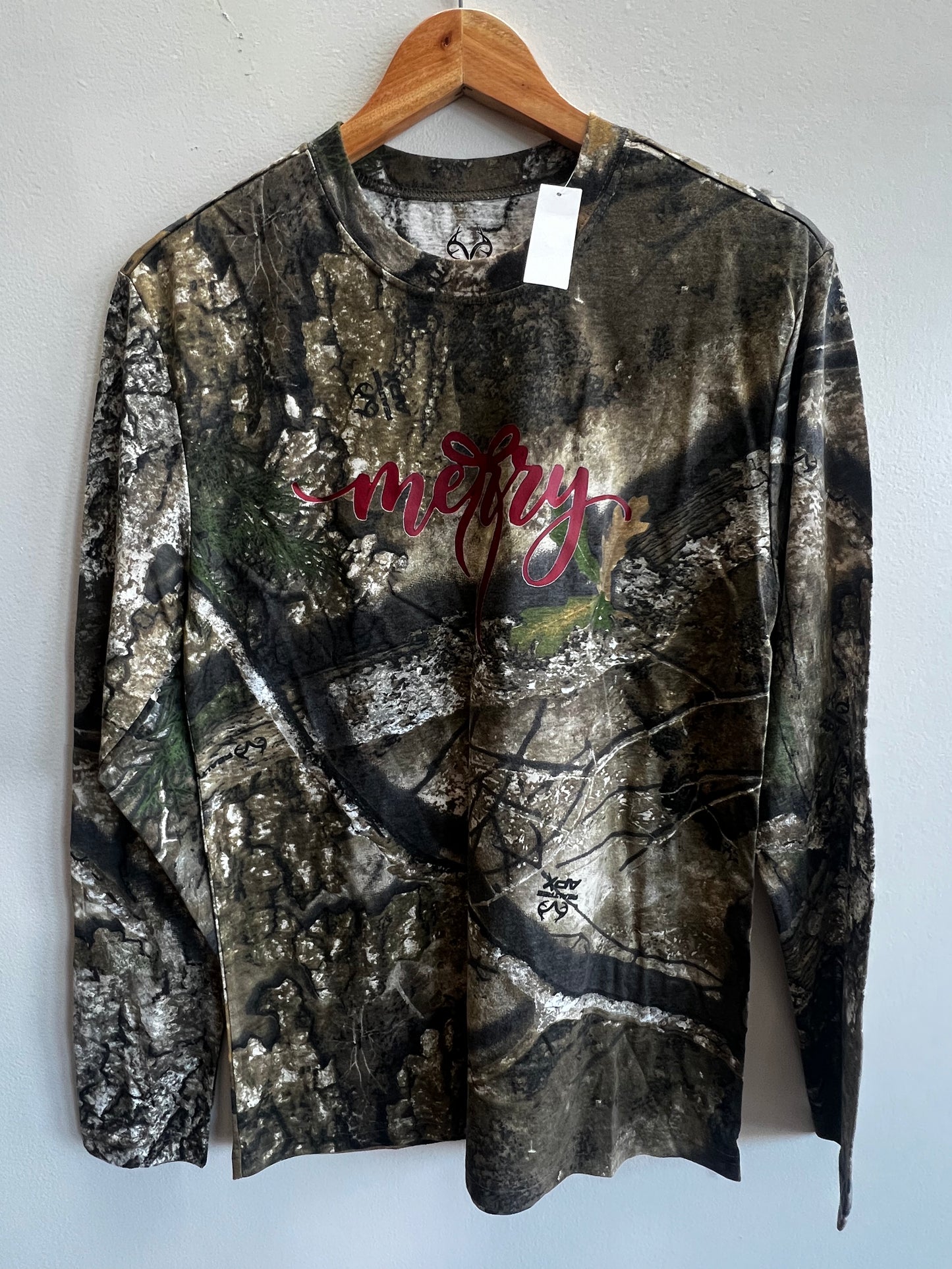 Camo Merry Long Sleeve Tee