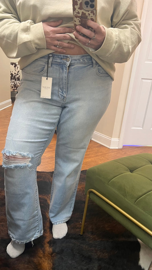 Judy Blue Destroyed Straight Leg Jeans