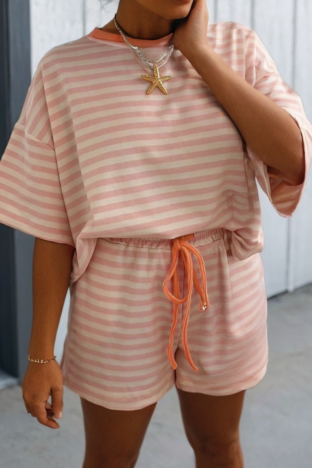 Striped Looks Loose Tee